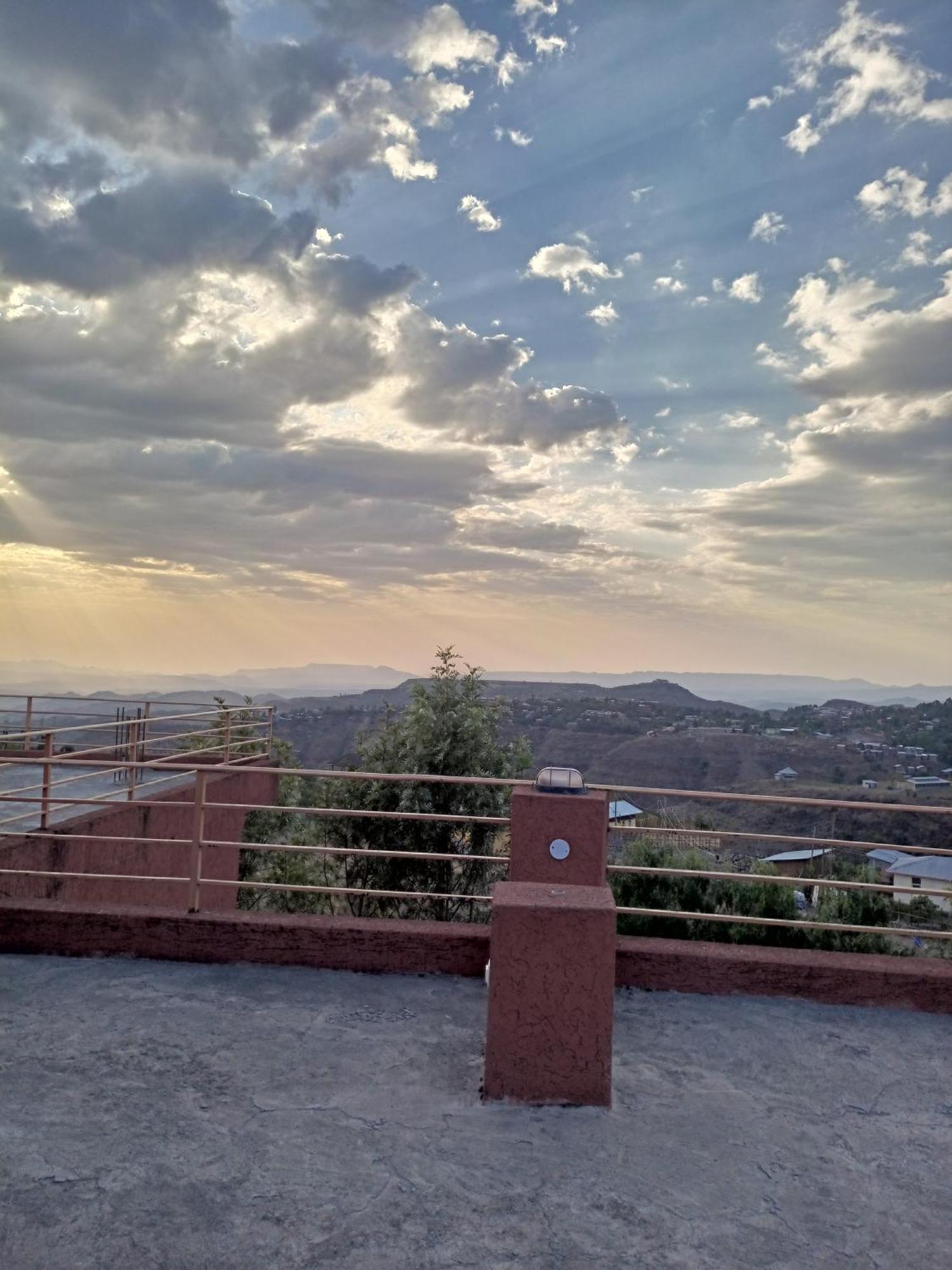 Zan-Seyoum Hotel - Lalībela Esterno foto