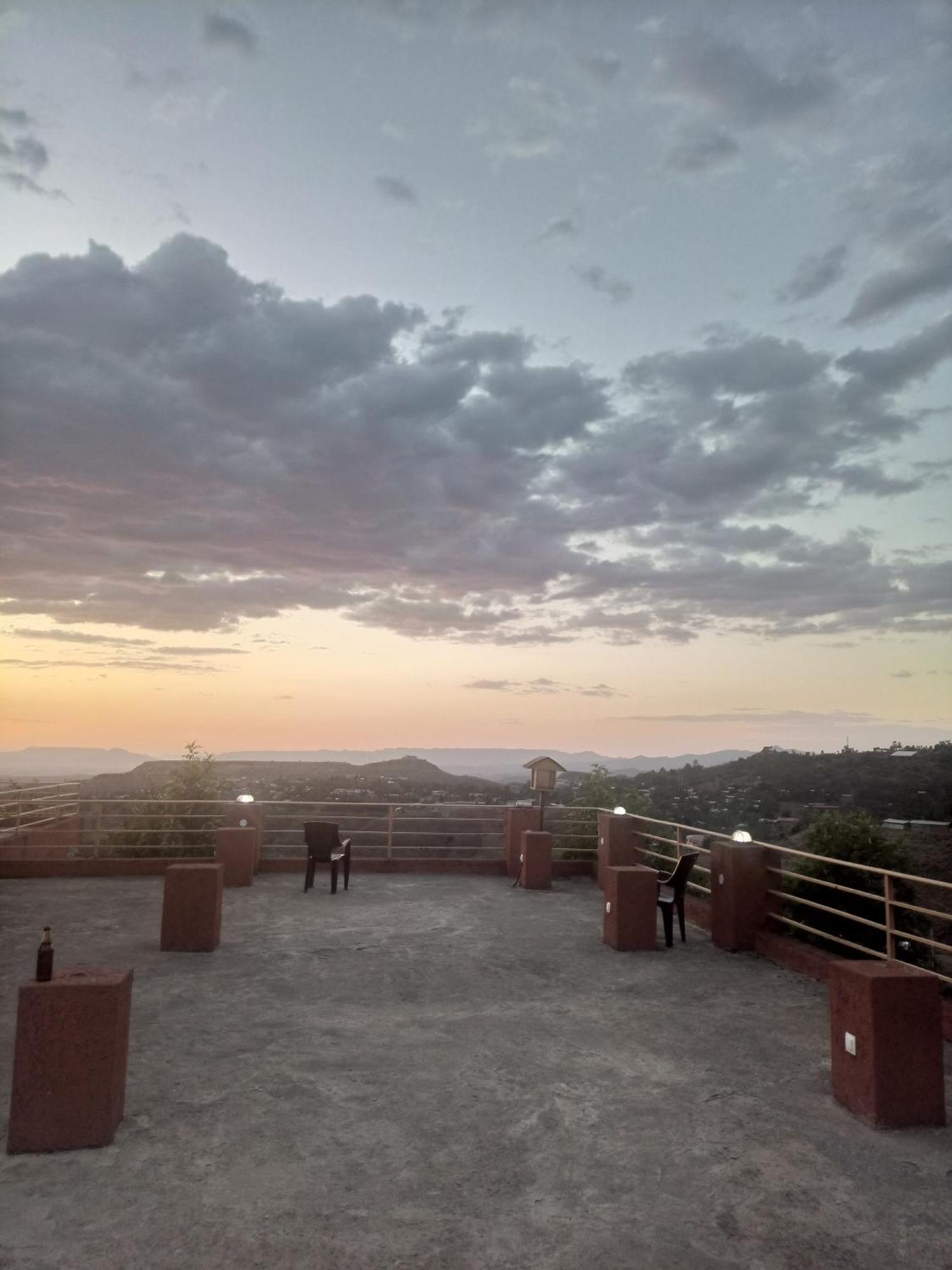 Zan-Seyoum Hotel - Lalībela Esterno foto